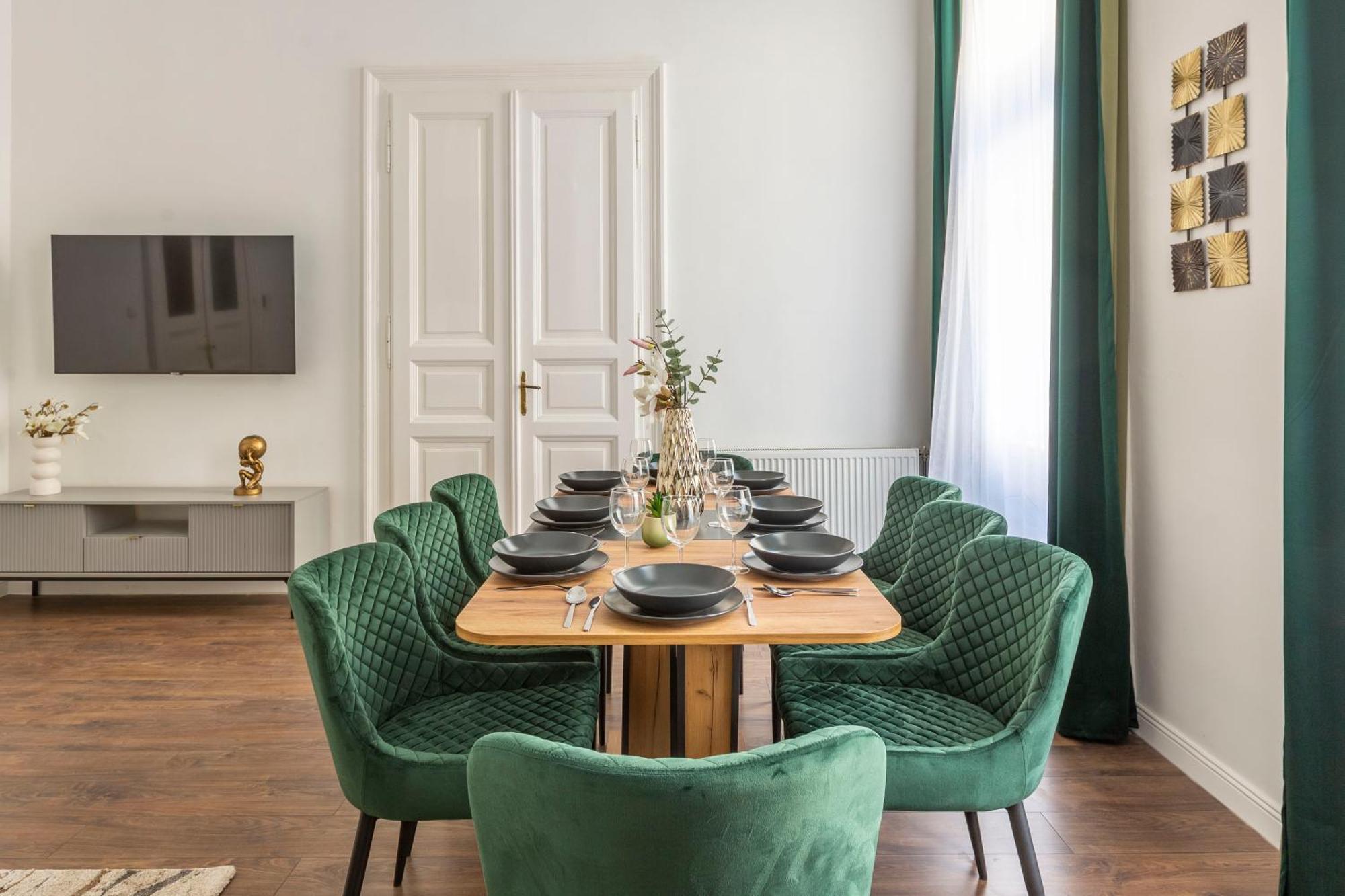 Apartmán Luxurious Prestige Next To The New York Cafe *
