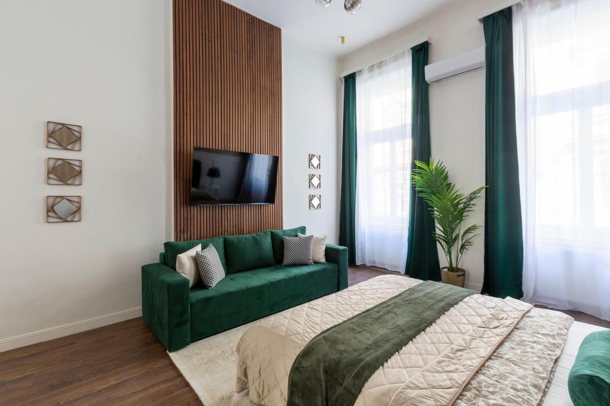 Luxurious Prestige Next To The New York Cafe Apartamento Budapest